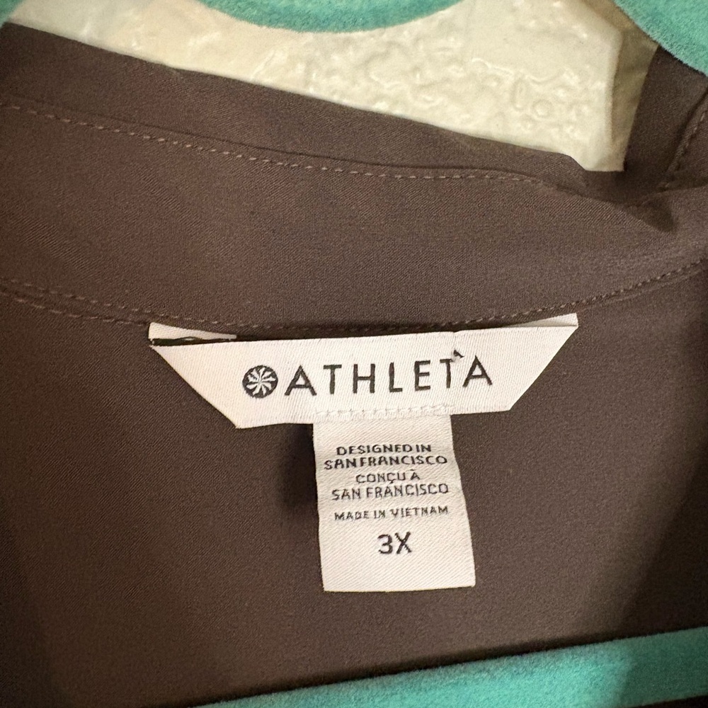 Athleta Urbanite Top 2.0 Walnut Brown 3X Button Down Flowy - Picture 9 of 14